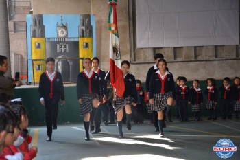Alumnos de la escolta - Colegio Euro Liceo - Puebla